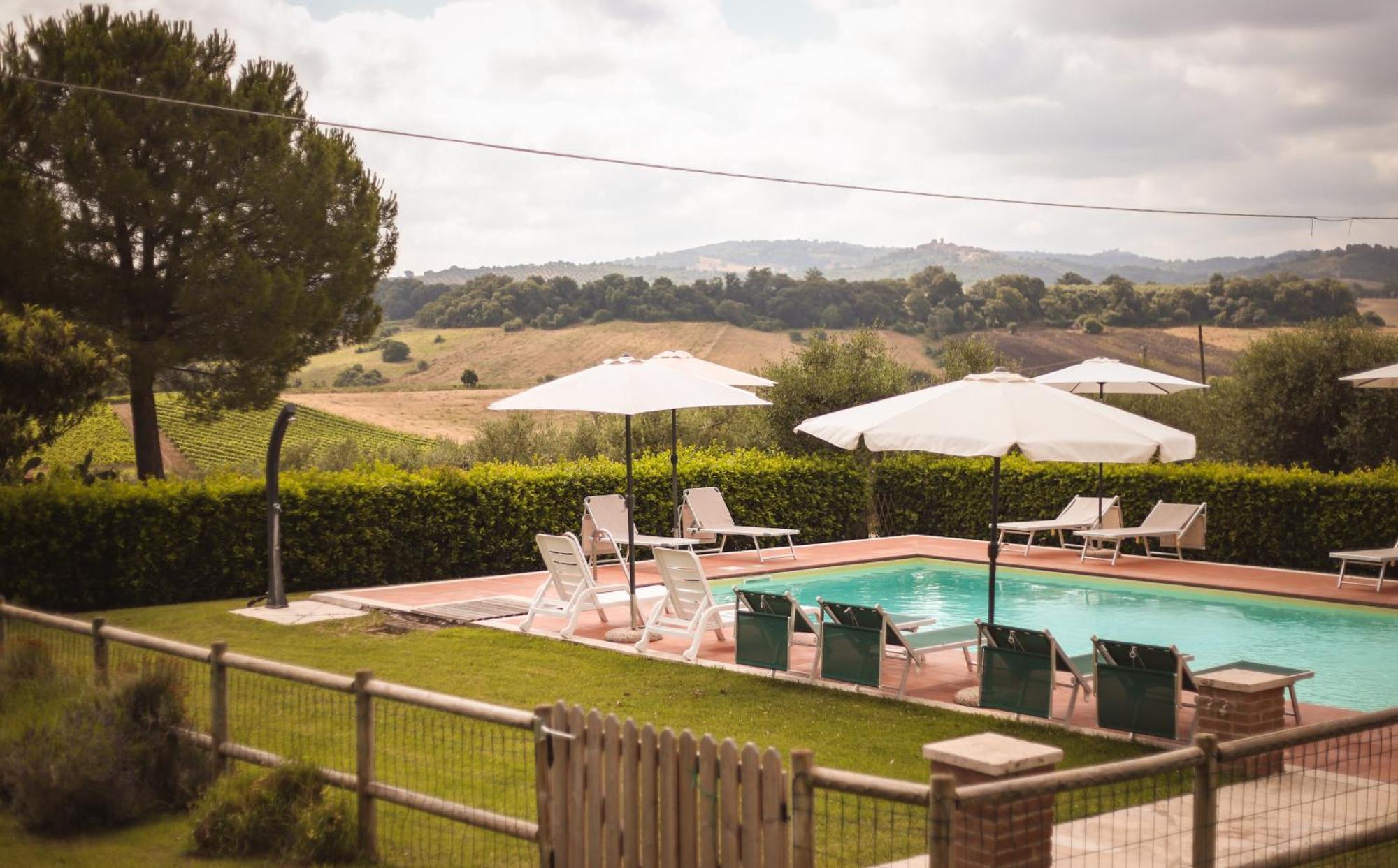 Agriturismo Poggio Alle Calle Saturnia Exterior photo