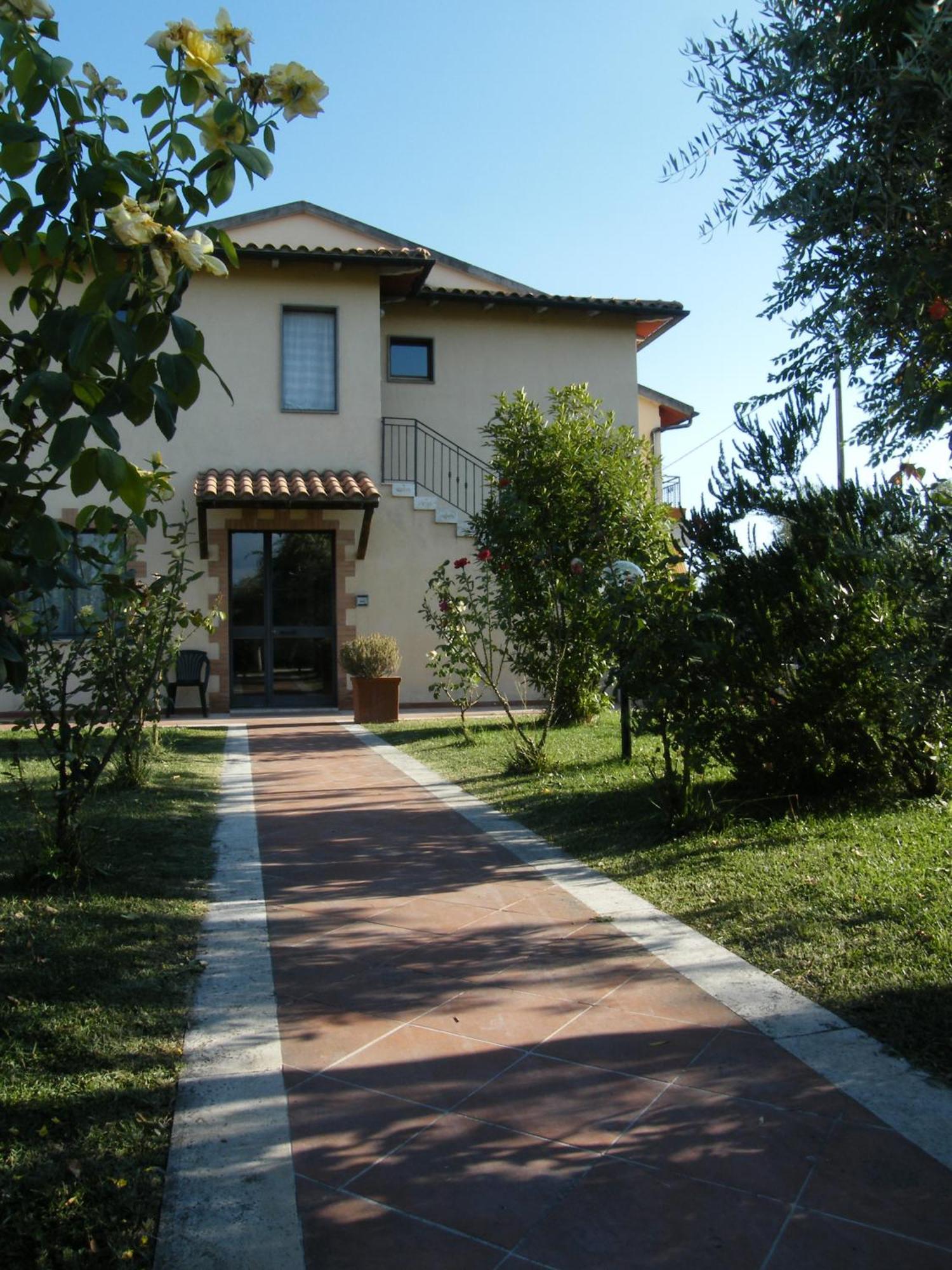 Agriturismo Poggio Alle Calle Saturnia Exterior photo